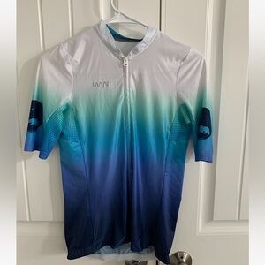 Wyn republic jersey large